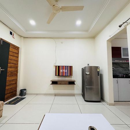 Home Escape 1Bhk Apartment Near Bombay Hospital Indore Zewnętrze zdjęcie