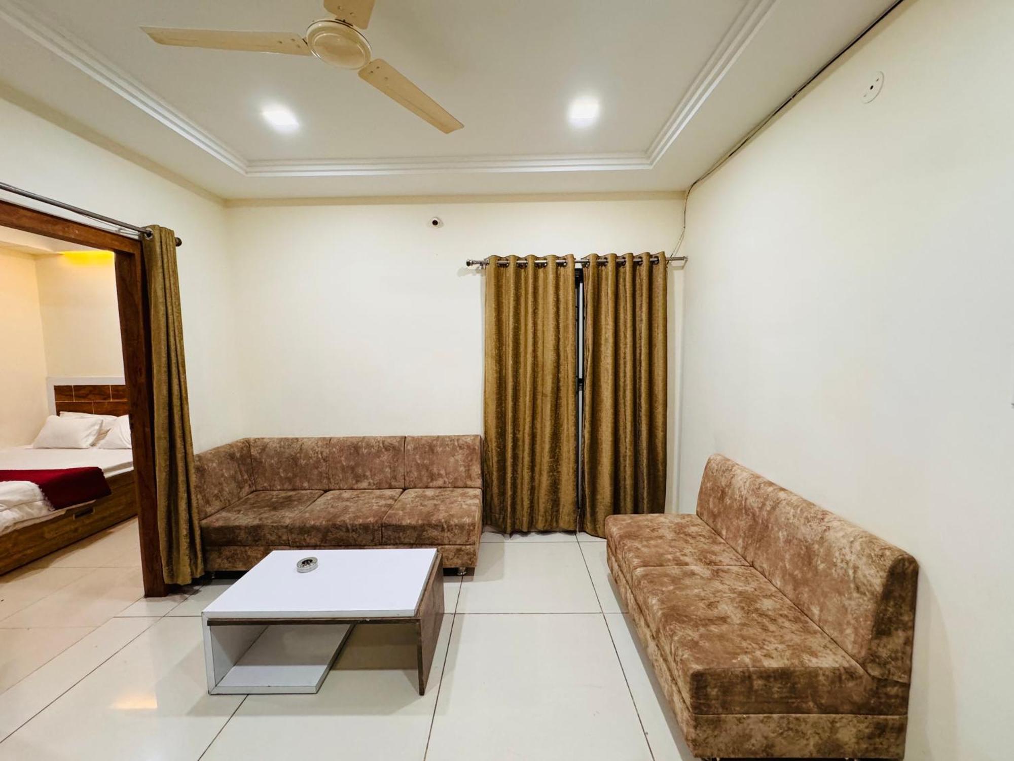 Home Escape 1Bhk Apartment Near Bombay Hospital Indore Zewnętrze zdjęcie
